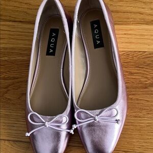 Aqua Women's Metallic Pink Loafers